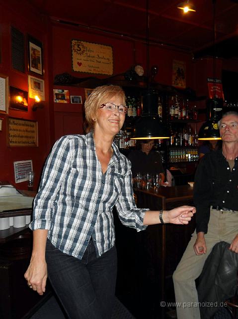 SDC12787.JPG - Das Tanzbein schwingt