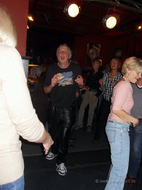 SDC12790.JPG - Unbeirrt und mit vollem Einsatz! Genial!