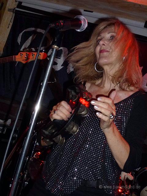 P1070443.JPG - Action und Scheppppparl