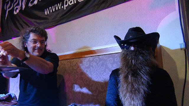 DSC02675.JPG - Wir hatten unseren Ewok aus ZZ Topien dabei ;)