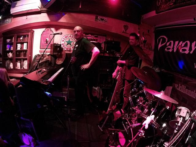 2016_0101_000121_003.JPG - Soundcheck starts now